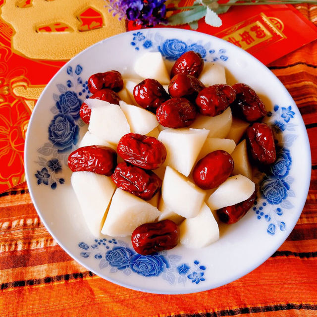 哪些食物能帮助我们提高免疫力？